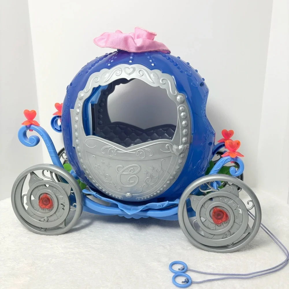 Disney Princess Cinderella‎ Transforming Pumpkin Royal Carriage Pull  Play Toy
